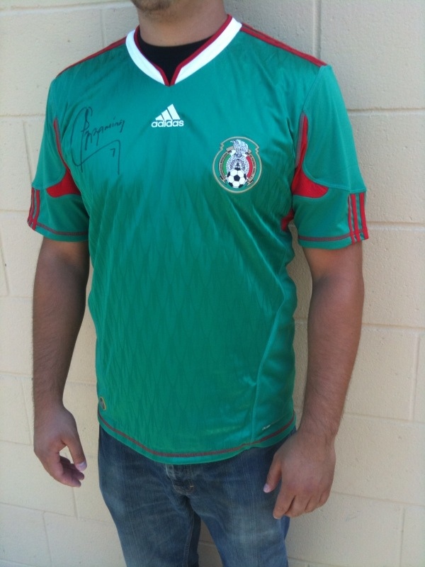 Mexican Soccer Star Ramón Ramírez Donates Signed Jersey to The MEXICO